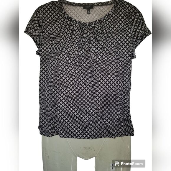 Talbots Geometric Print Shirt Petite Medium | Button-Up, Classic Fit - Picture 1 of 7